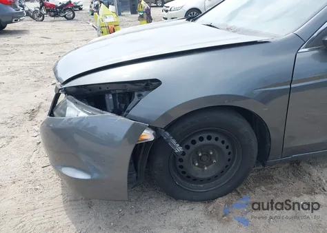 2010 Honda Accord 2.4 Lx from USA, damaged, VIN 1HGCP2F35AA109833